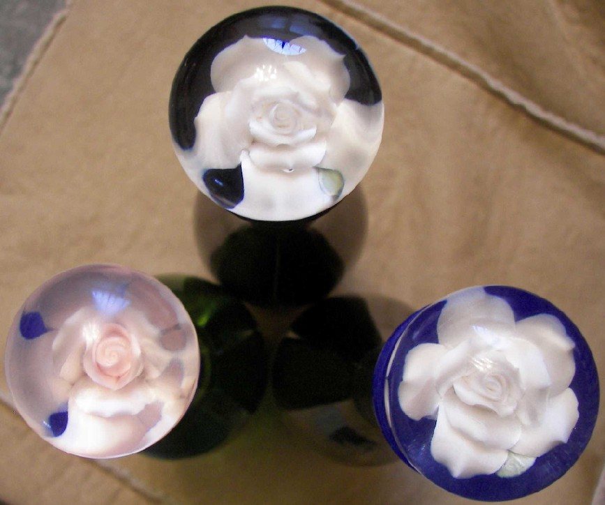 200722714234_3%20roses%20top1.jpg