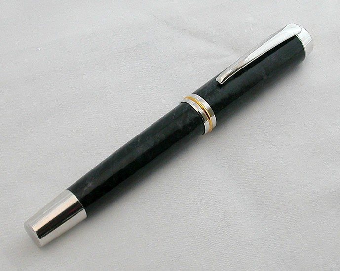 20072442238_black%20gents%20pen%20sm.jpg