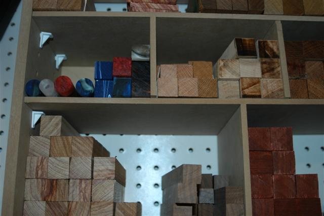 2007324151850_shelf2.jpg