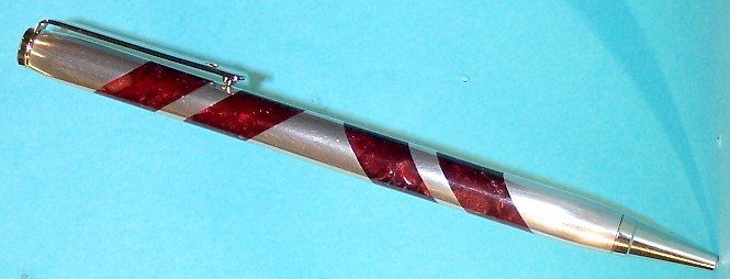 2007331221716_red.jpg