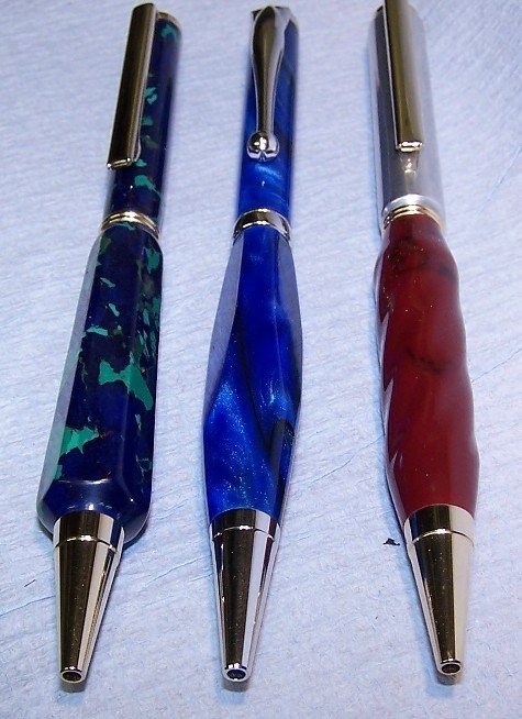 20073321585_oldpens.jpg