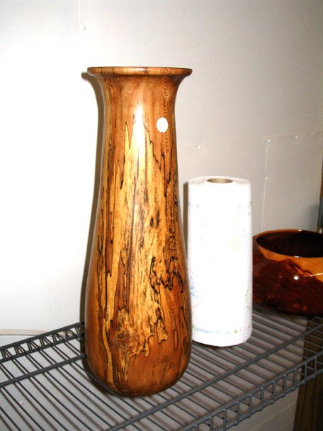 200742114445_more1.jpg
