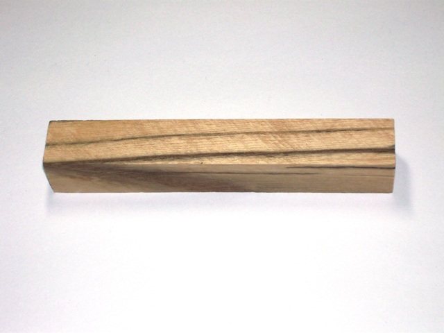 20074214632_apr01.jpg