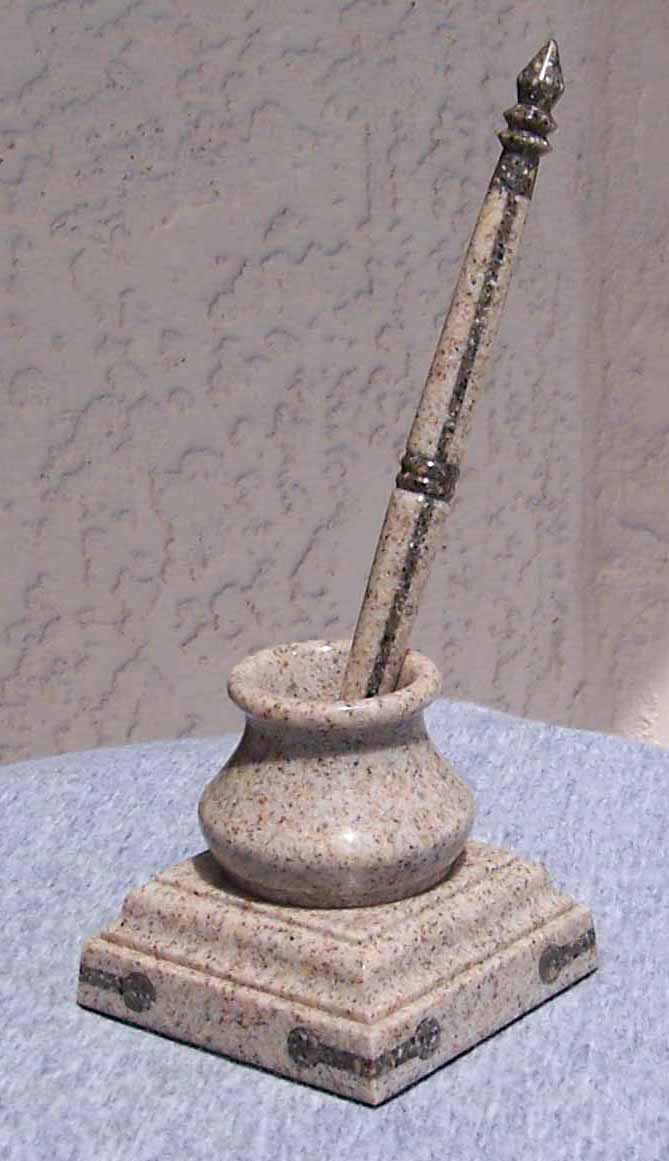 200742422922_Ink%20Pot-2.jpg