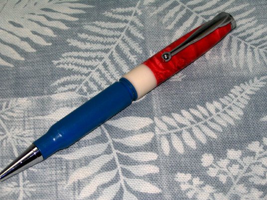 20075131605_blue.jpg