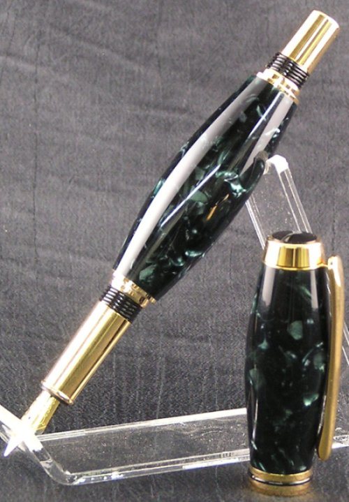 200752213637_2007-007GreenAcrylicBaronGoldTiFPcs.jpg