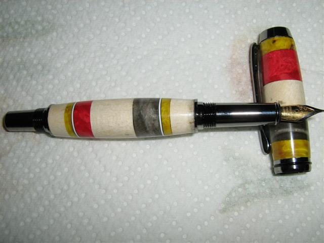 200761513414_egyptian%20flag%20with%20lid%20off.jpg