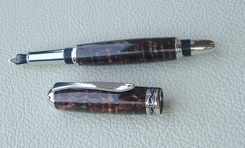 200762015019_new%20pen%205%20004.jpg