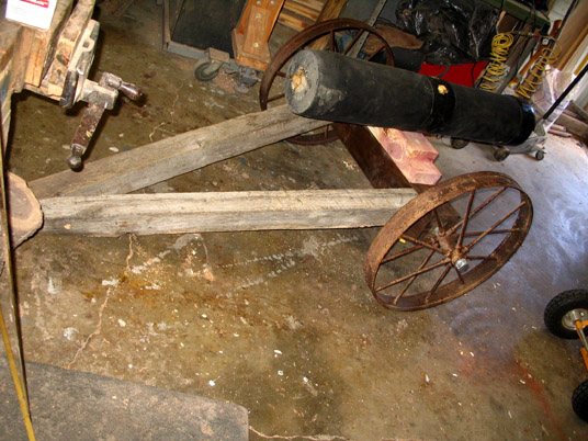 200762223045_can1.jpg