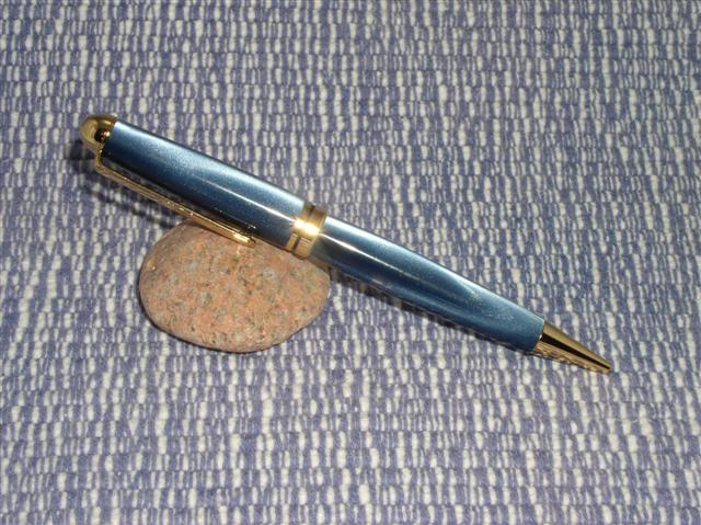 200781624518_resinSmall.jpg