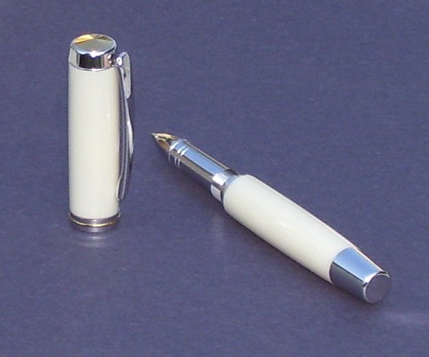 200791815945_Ivory.jpg