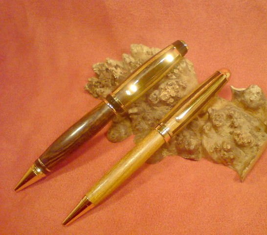 2007918194125_wedding%20pens%201.jpg