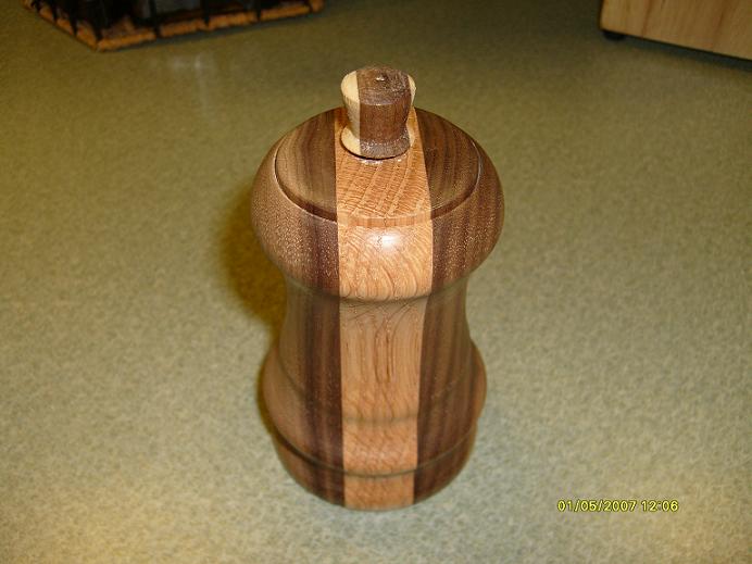 2008130235937_TOOTHPICKHOLDER2.jpg