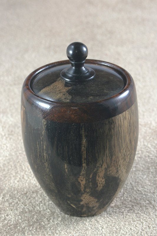 200821864954_Spotted-Ebony-box-02.jpg