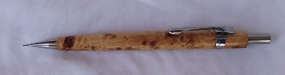 20083195537_pentel%201.jpg