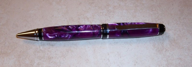 200832071443_purpleblackacry02.jpg