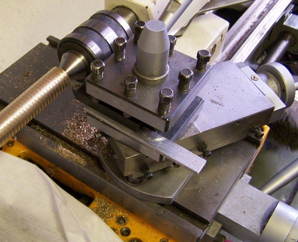 200832117112_threads.jpg
