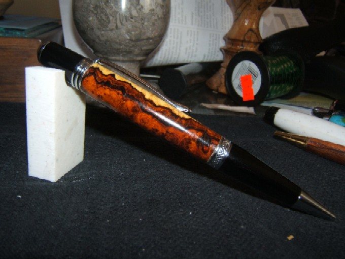 20083342812_burl.jpg