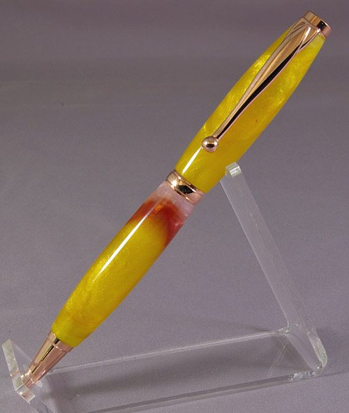 2008396347_acrylic_front.jpg