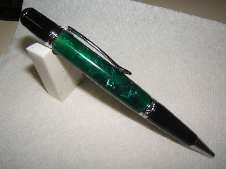 20084424051_green.jpg