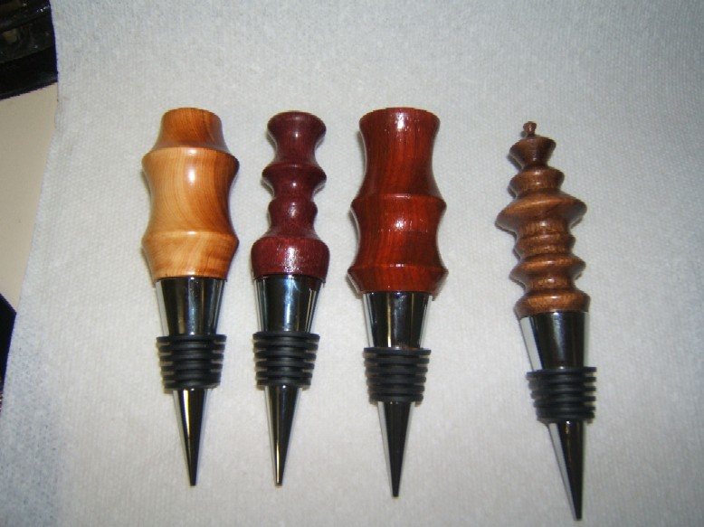 20084424121_bottle%20stoppers.jpg