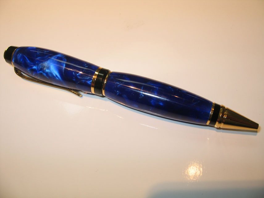 200852621955_blue_cigar.jpg