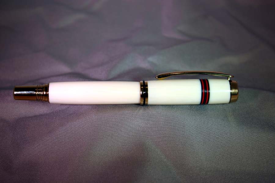2008617132714_redring.jpg