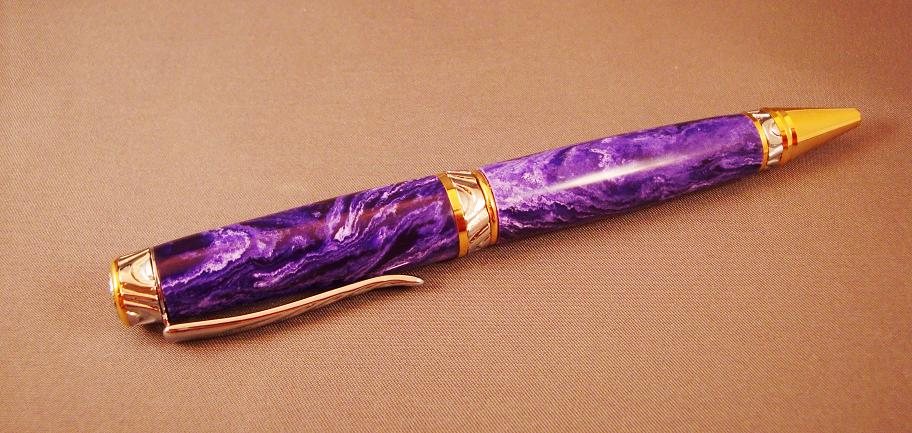 20087823938_Purple%20Cigar.jpg