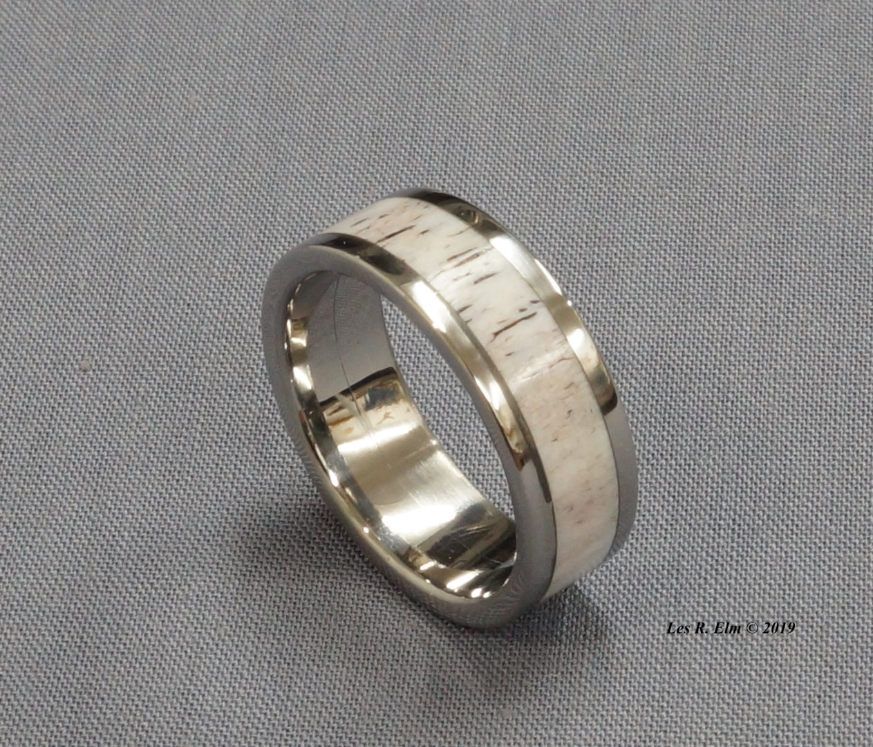 3 - Deer Antler SS Sise 7.5 X 4mm.JPG