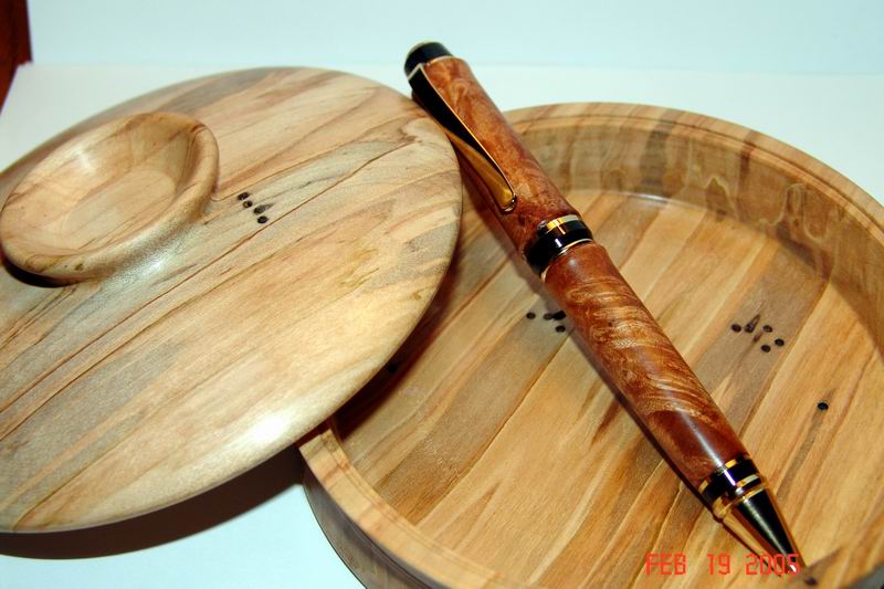 30-mapleburl.jpg
