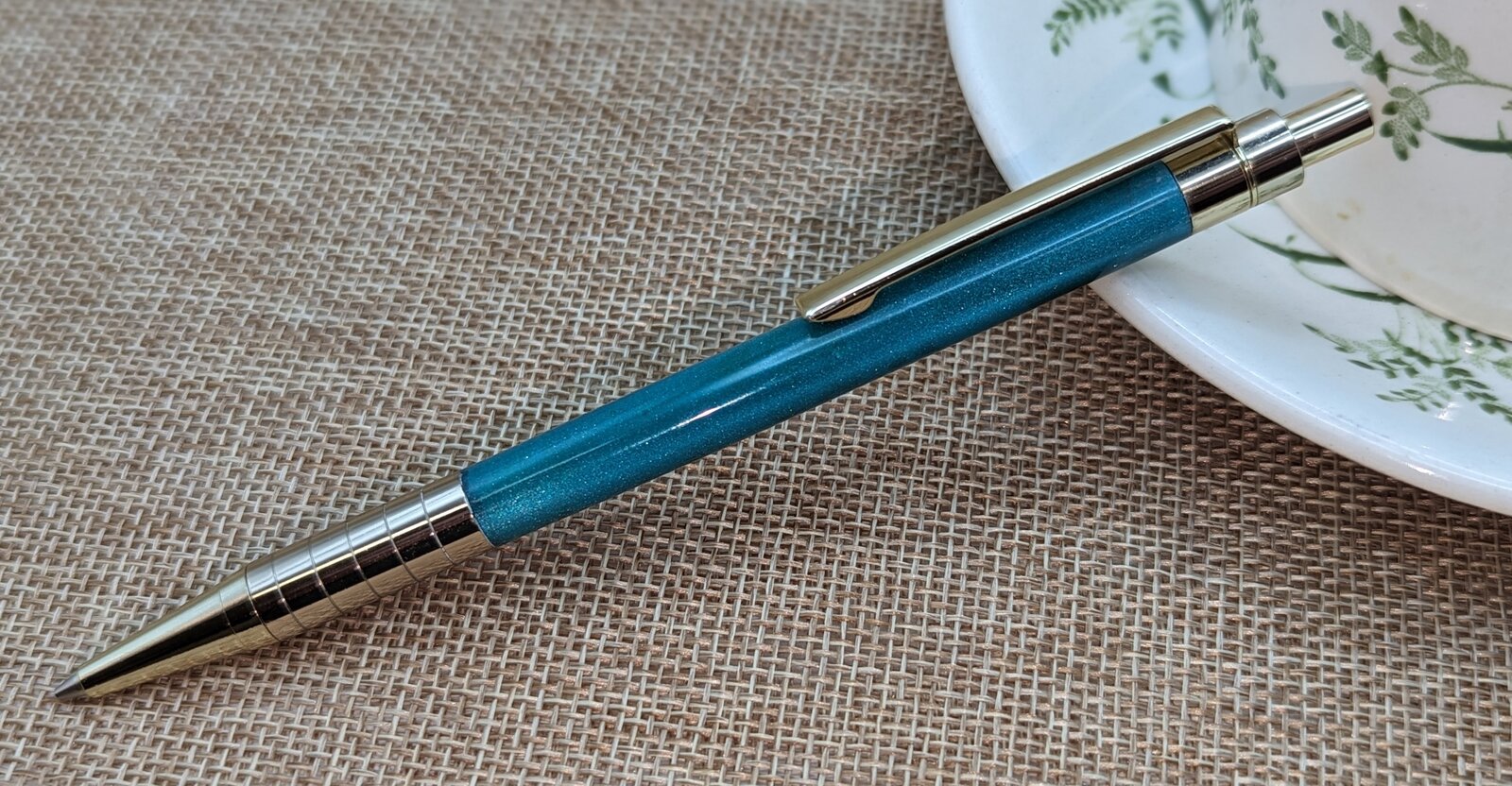 374 Saxa pencil in teal.jpg