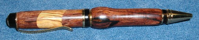 48423296_Cocobolo%20with%20Olivewood%20Cigar%20Pen.jpg