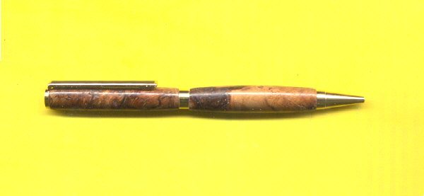 502931_Spalted%20Maple%20Pen%2012-14-04%20view%202.jpg