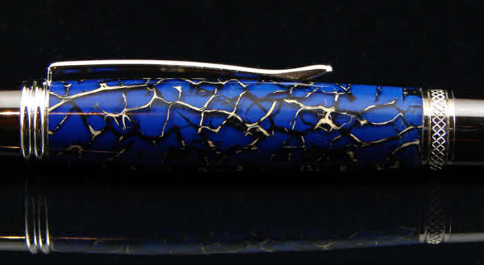 63635_Clear%20cactus%20w%20blue%20sierra%20closeup.jpg