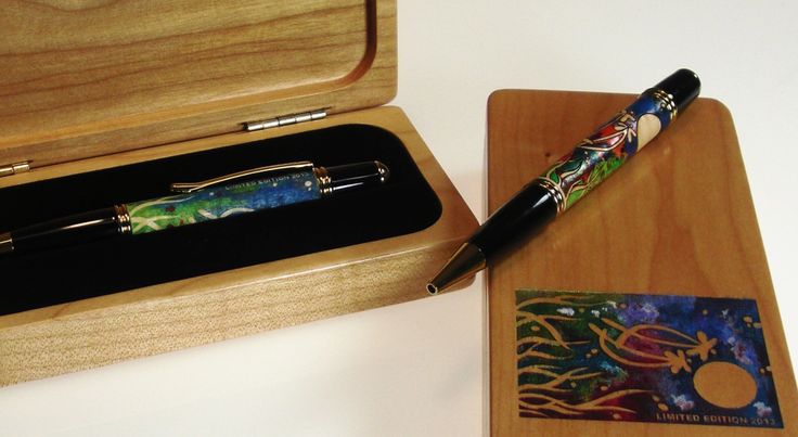 binh pho pen and box.jpg