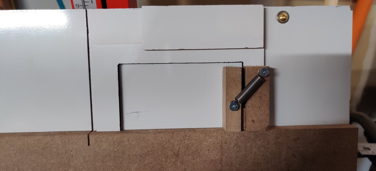 Blank Cutting Jig - Spring Loaded Detail.jpg