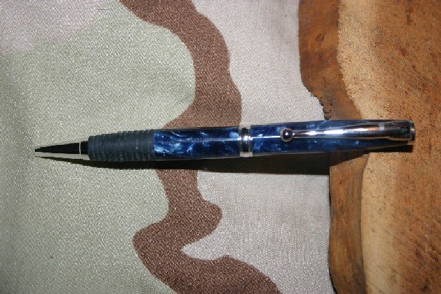 blue%20pen.jpg