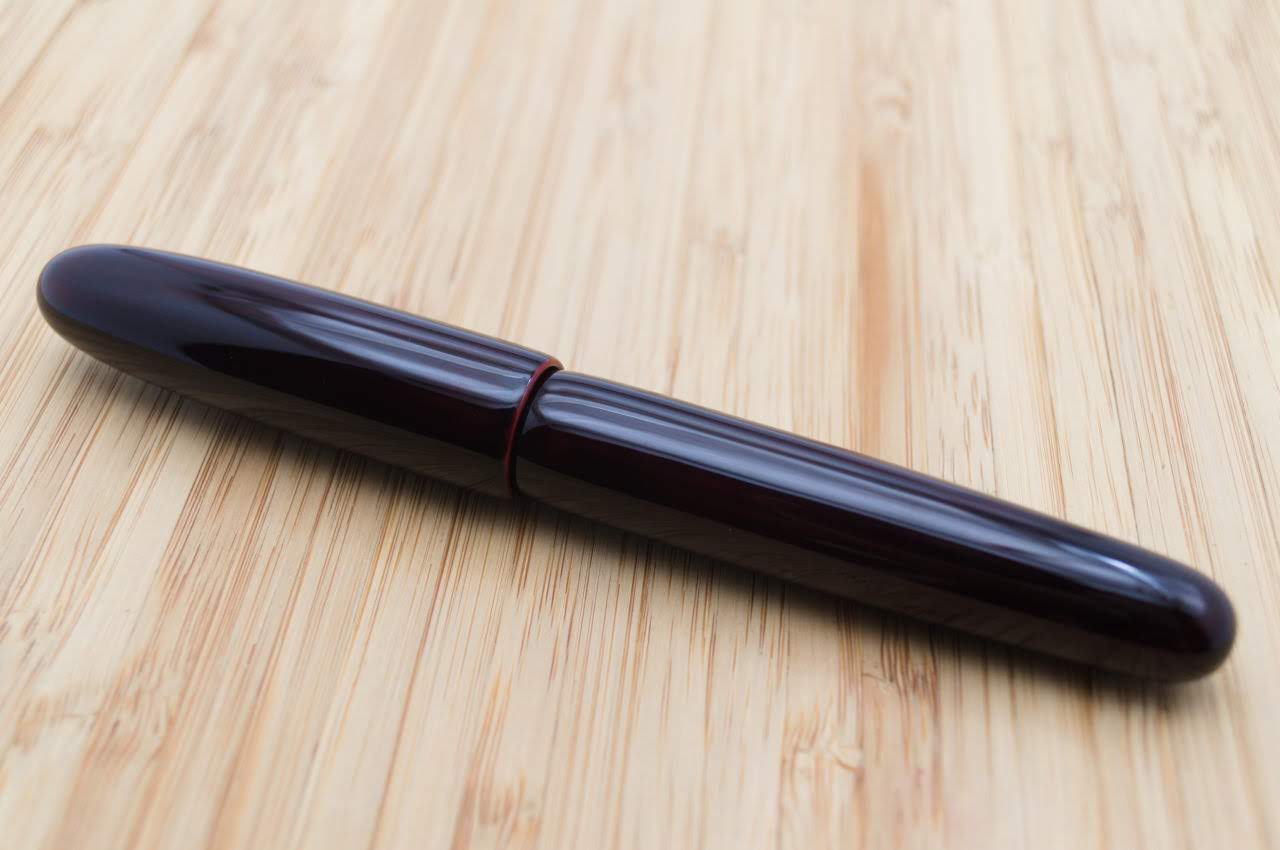 Bonita Urushi Aka Tamenuri penteopens.com handmadepens urushi6.jpg