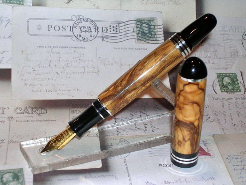 BOW%20Silver%20Churchill%20open.jpg