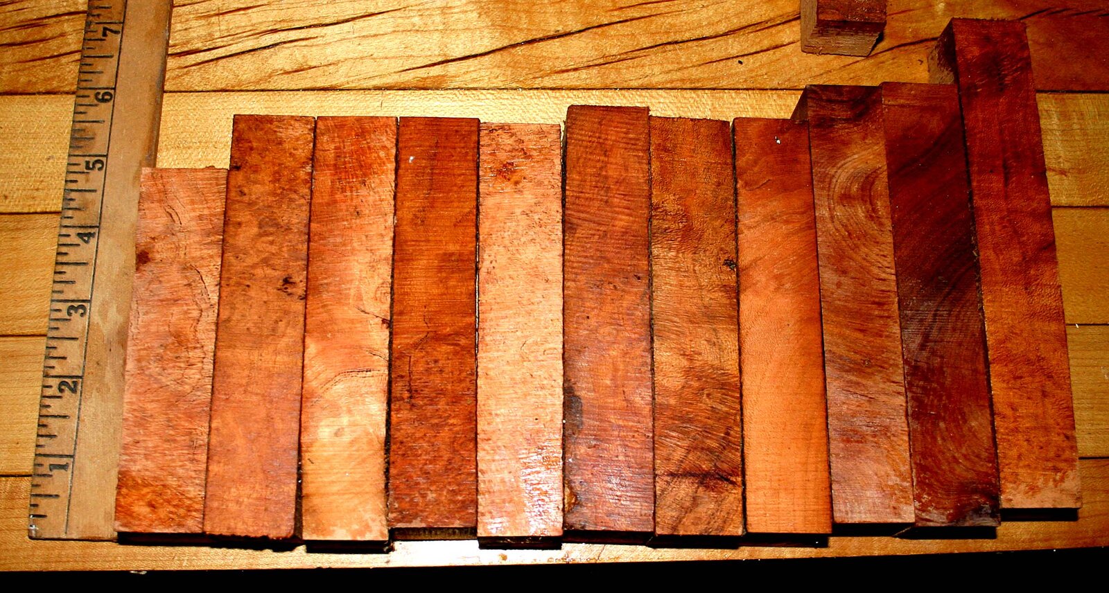 Cherry burl 002.JPG