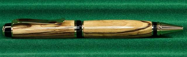 CigarOlivewood.jpg