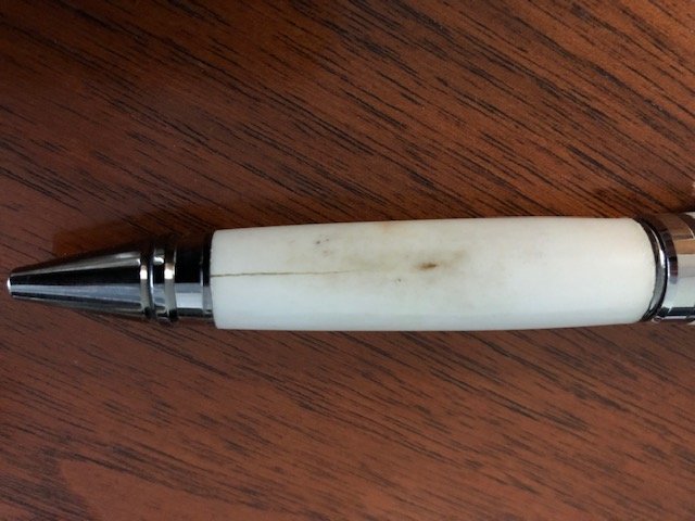 cracked pen.jpg