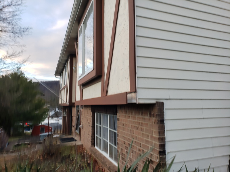 Front bottom Side.jpg