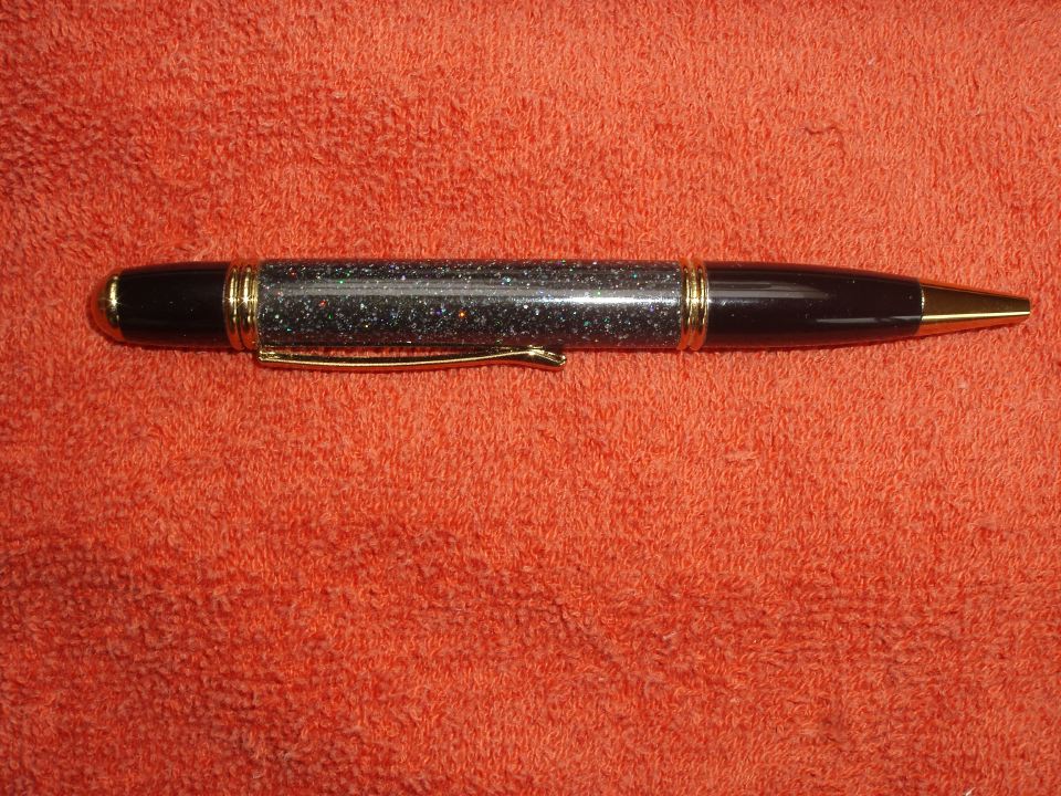 Holographic Black Inlace Acrylester Pen.JPG