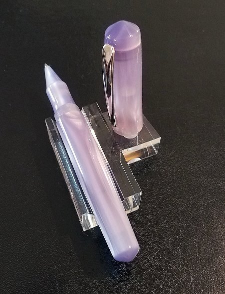 Lilac Lucite Kitless - open.jpg