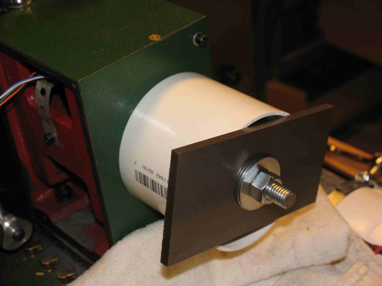 nose end of the improvised spindle puller sm.jpg