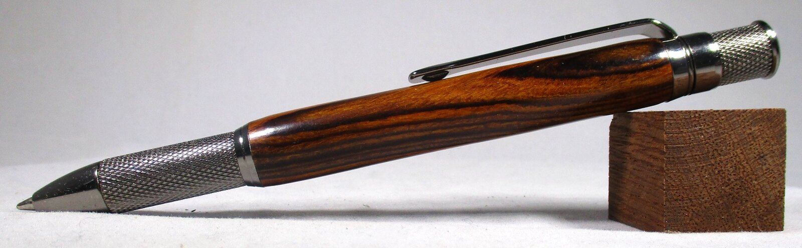 pen 10a.jpg