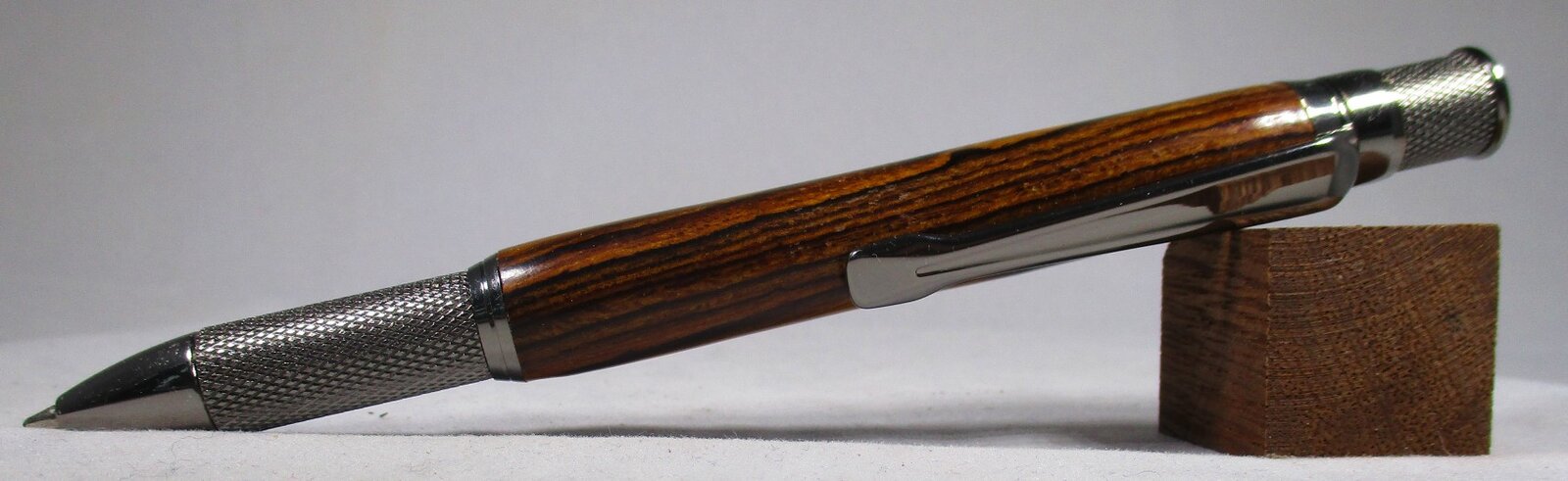 pen 10b.jpg