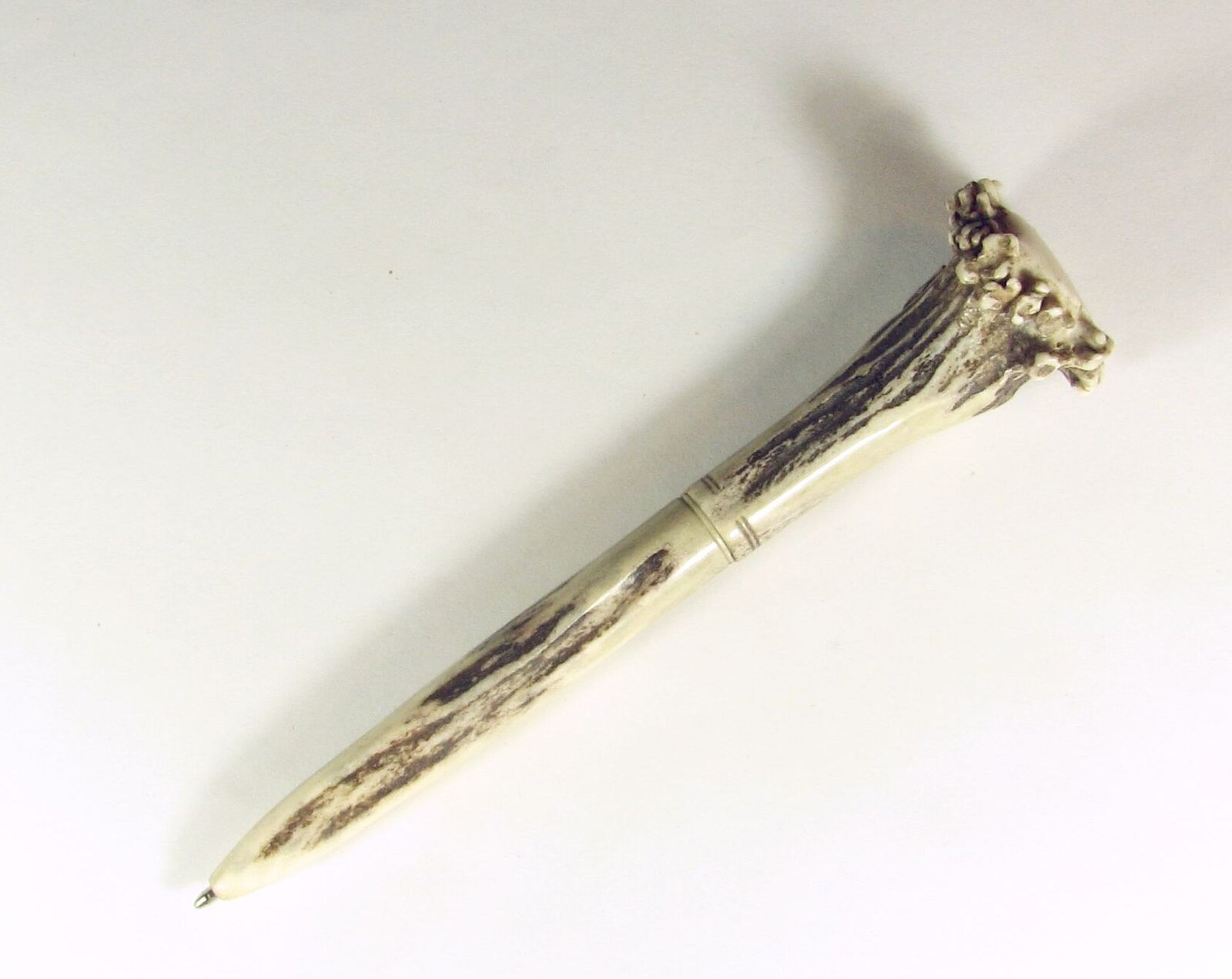 Pen 4a.jpg
