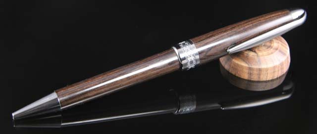 pen4-small.jpg